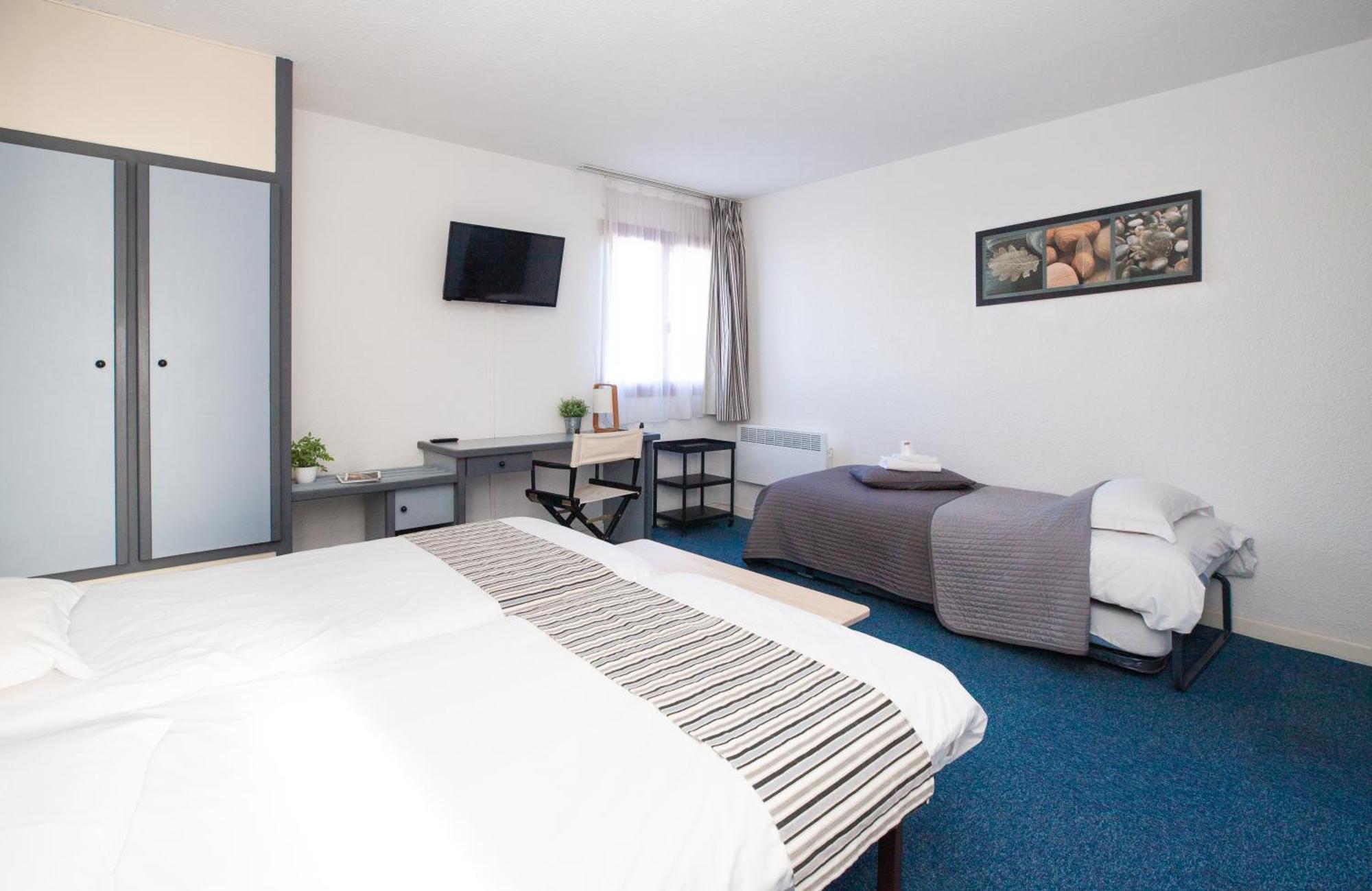 Hotel Atlantide Biscarrosse Bagian luar foto