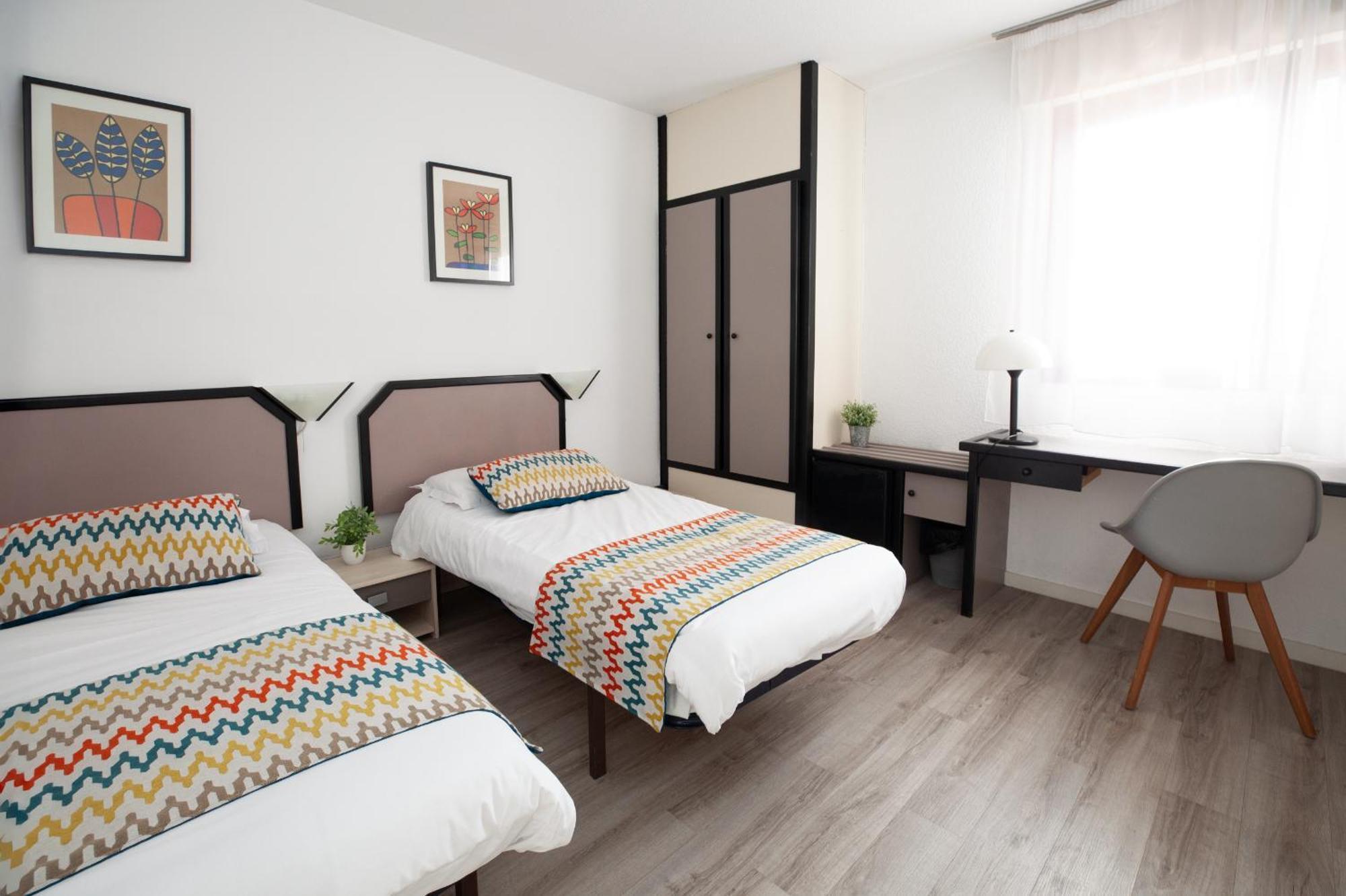 Hotel Atlantide Biscarrosse Bagian luar foto