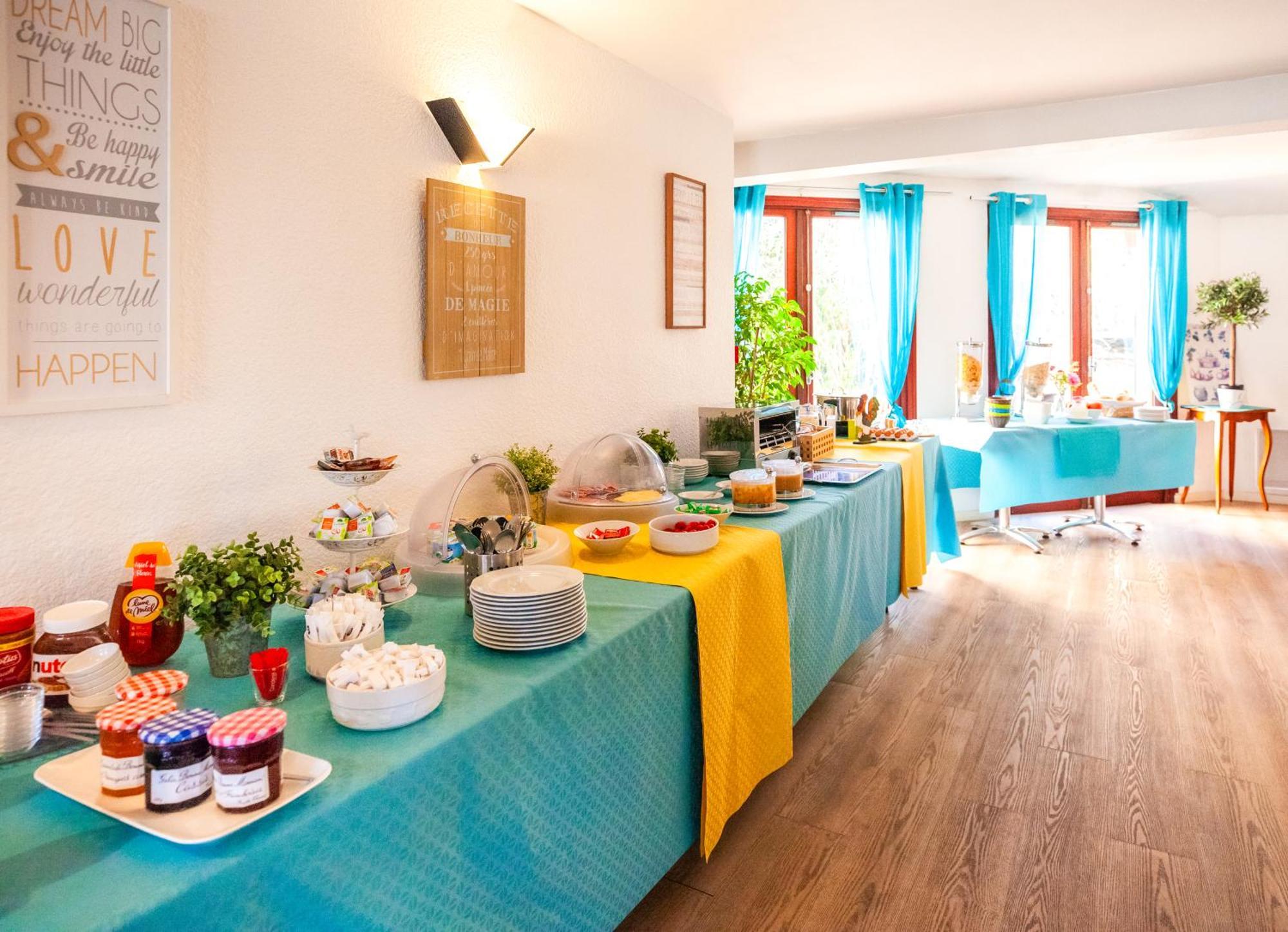 Hotel Atlantide Biscarrosse Bagian luar foto
