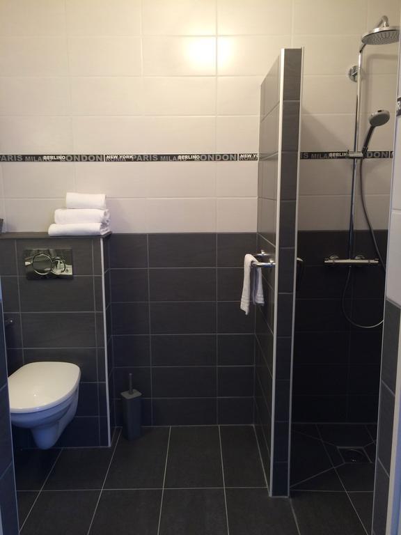 Hotel Atlantide Biscarrosse Bagian luar foto