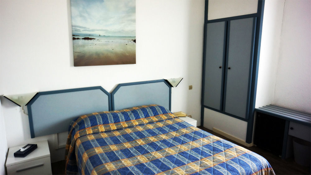 Hotel Atlantide Biscarrosse Bagian luar foto