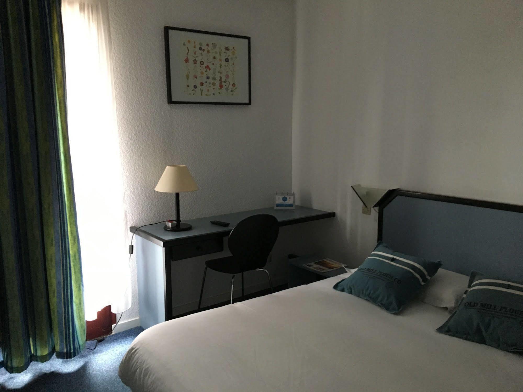 Hotel Atlantide Biscarrosse Bagian luar foto
